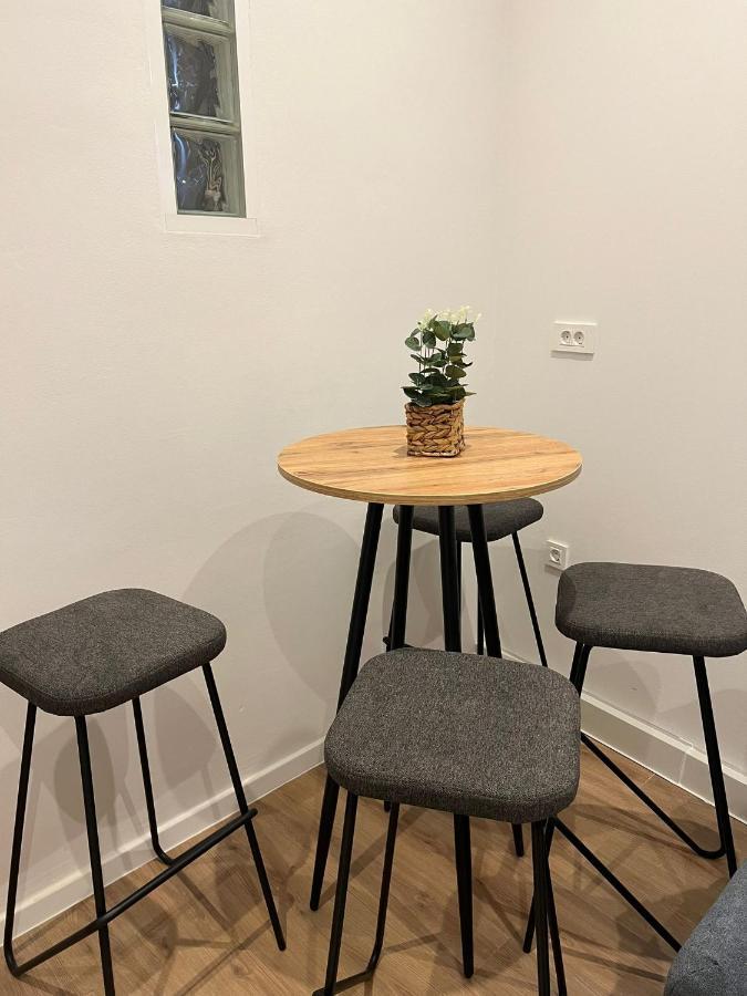 Studio Apartman Luka Zagreb Extérieur photo